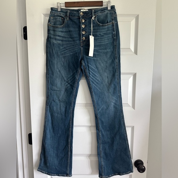 Driftwood Button-fly Flare Jeans - Picture 2 of 7